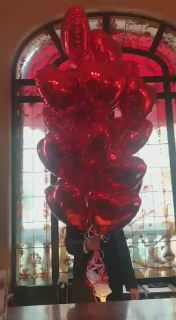 Bouquet de 10 ballons Cœurs Rouges – Un Geste Romantique et Éclatante